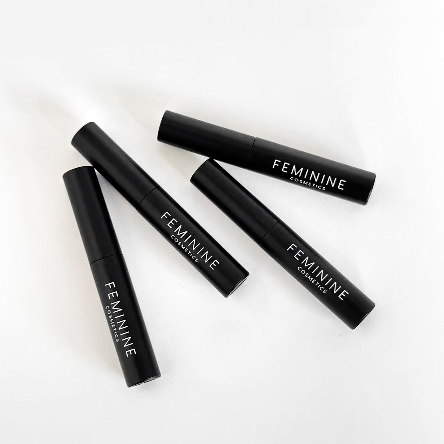 Feminine cosmetics lash glue black